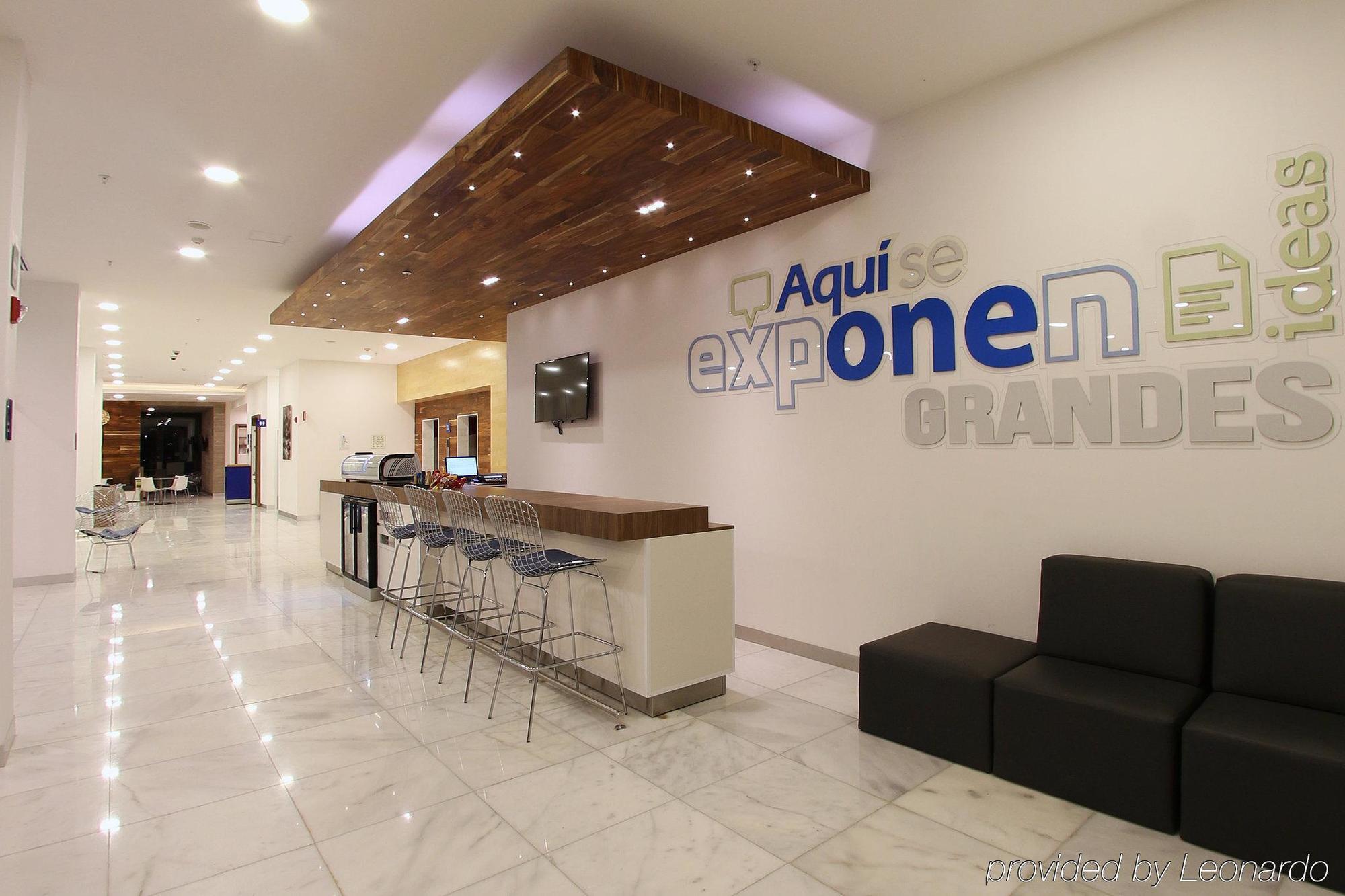 One Villahermosa 2000 Extérieur photo