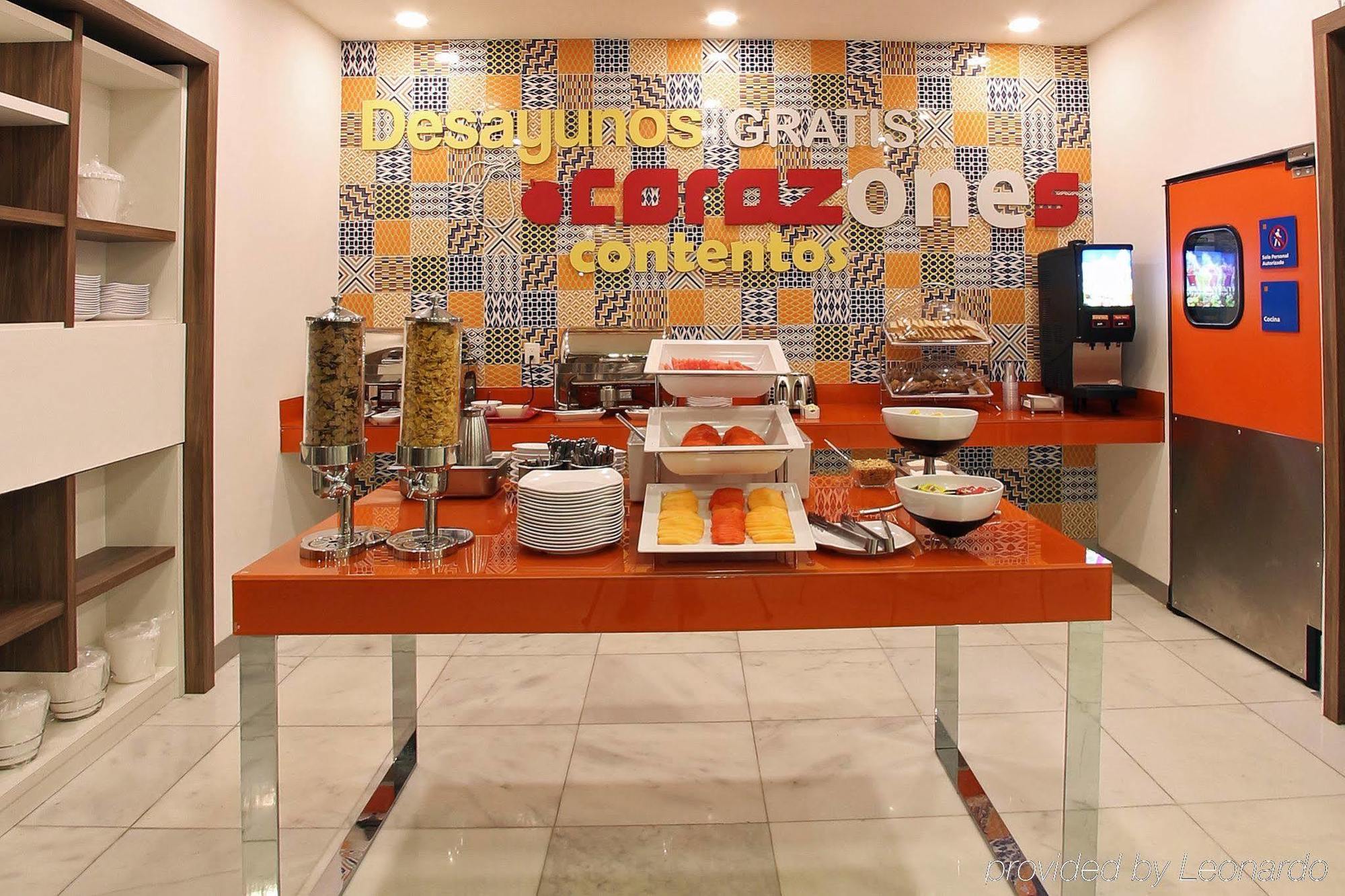 One Villahermosa 2000 Extérieur photo